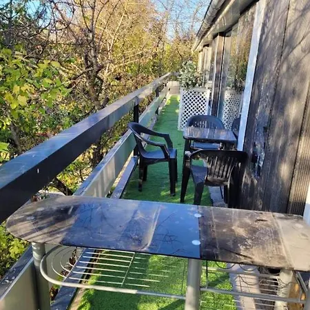 Appartement De 2 Chambres Avec Terrasse Amenagee A Dijon